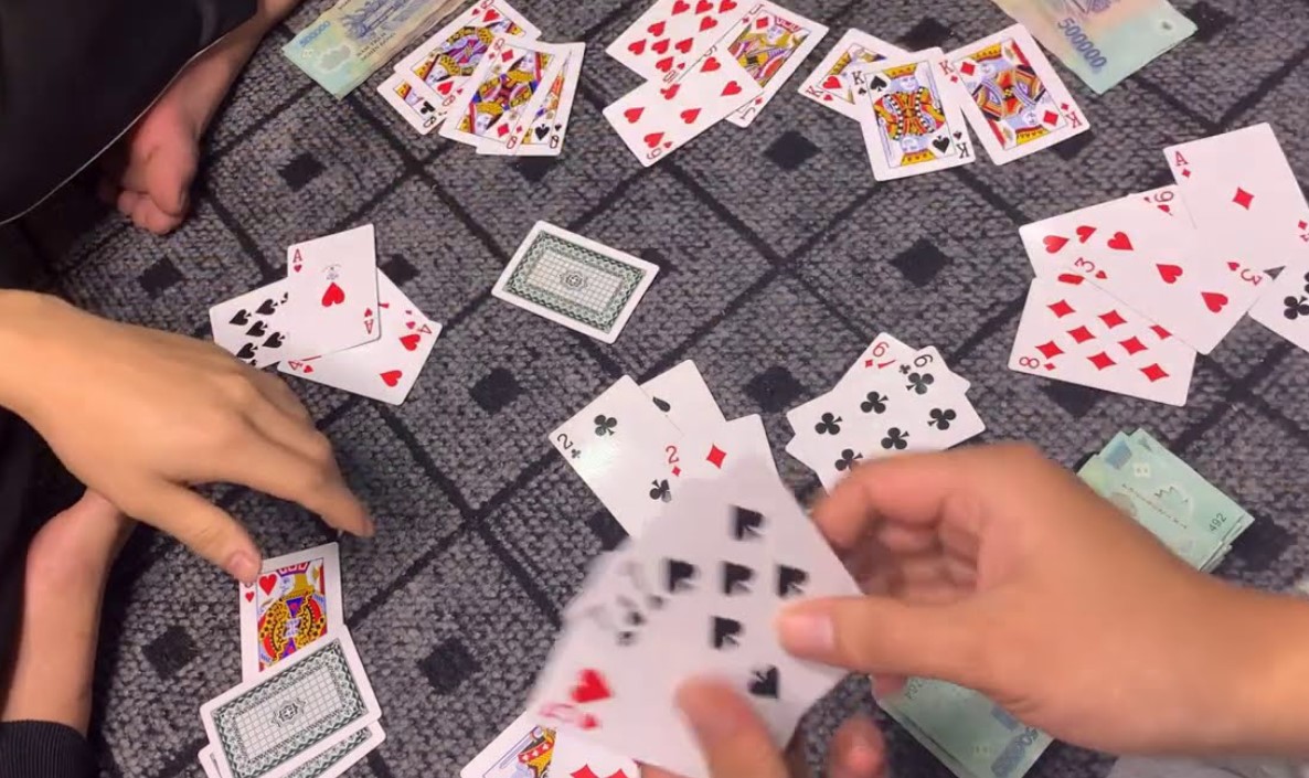 Game bài phỏm là gì?